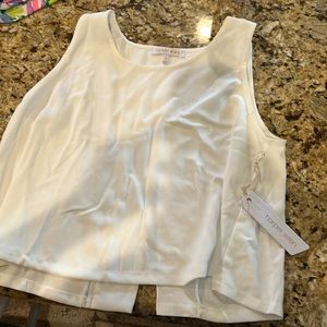 harper wren white top NWT